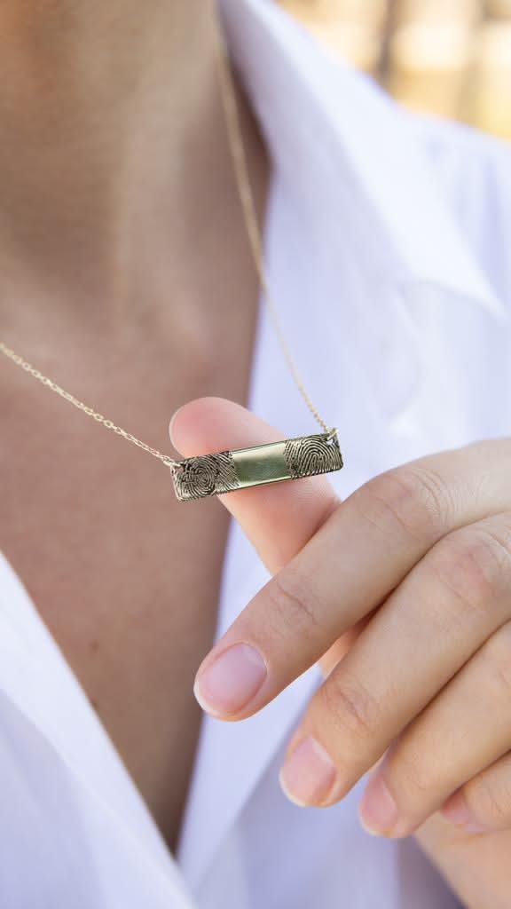Altın Parmak İzi Kolye