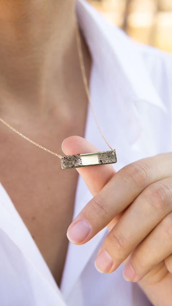 Altın Parmak İzi Kolye