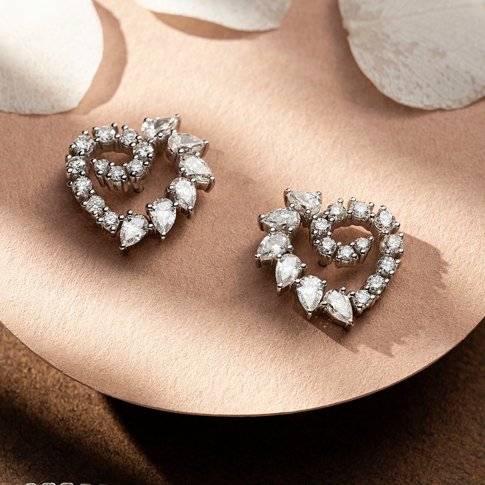 Peri 1.71 CT Damla Kesim Pırlanta Taşlı Beyaz Altın Küpe