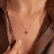 S Harf Pırlanta Taşlı ve Pembe Mineli Rose Altın Kolye