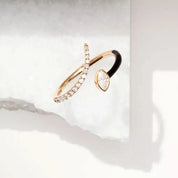 Savia Pırlanta Taşlı ve Siyah Mineli Yüzük