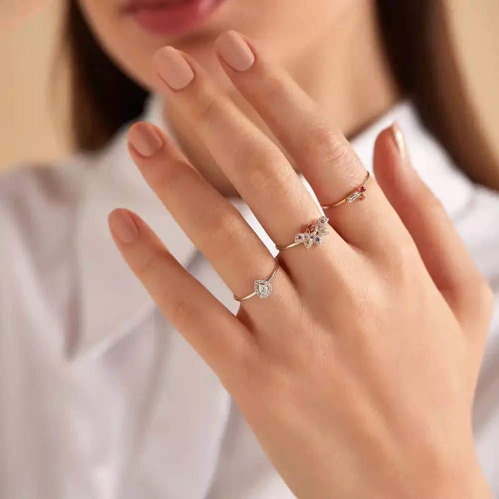 Micra  0.14 CT Multicolor Safir ve Baget Pırlanta Taşlı Yüzük