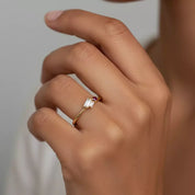 Micra  0.19 CT Yakut ve Baget Pırlanta Taşlı Sarı Altın Yüzük