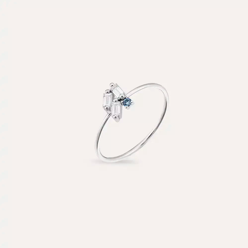 Seed 0.22 CT Blue Safir ve Baget Pırlanta Taşlı Beyaz Altın Yüzük