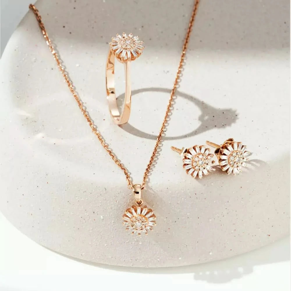 Shiny Baget Kesim Pırlanta Taşlı Rose Altın Kolye