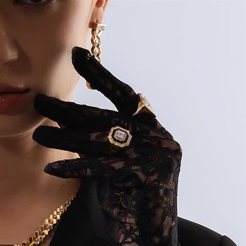 Siyah Mineli Taşlı Yüzük