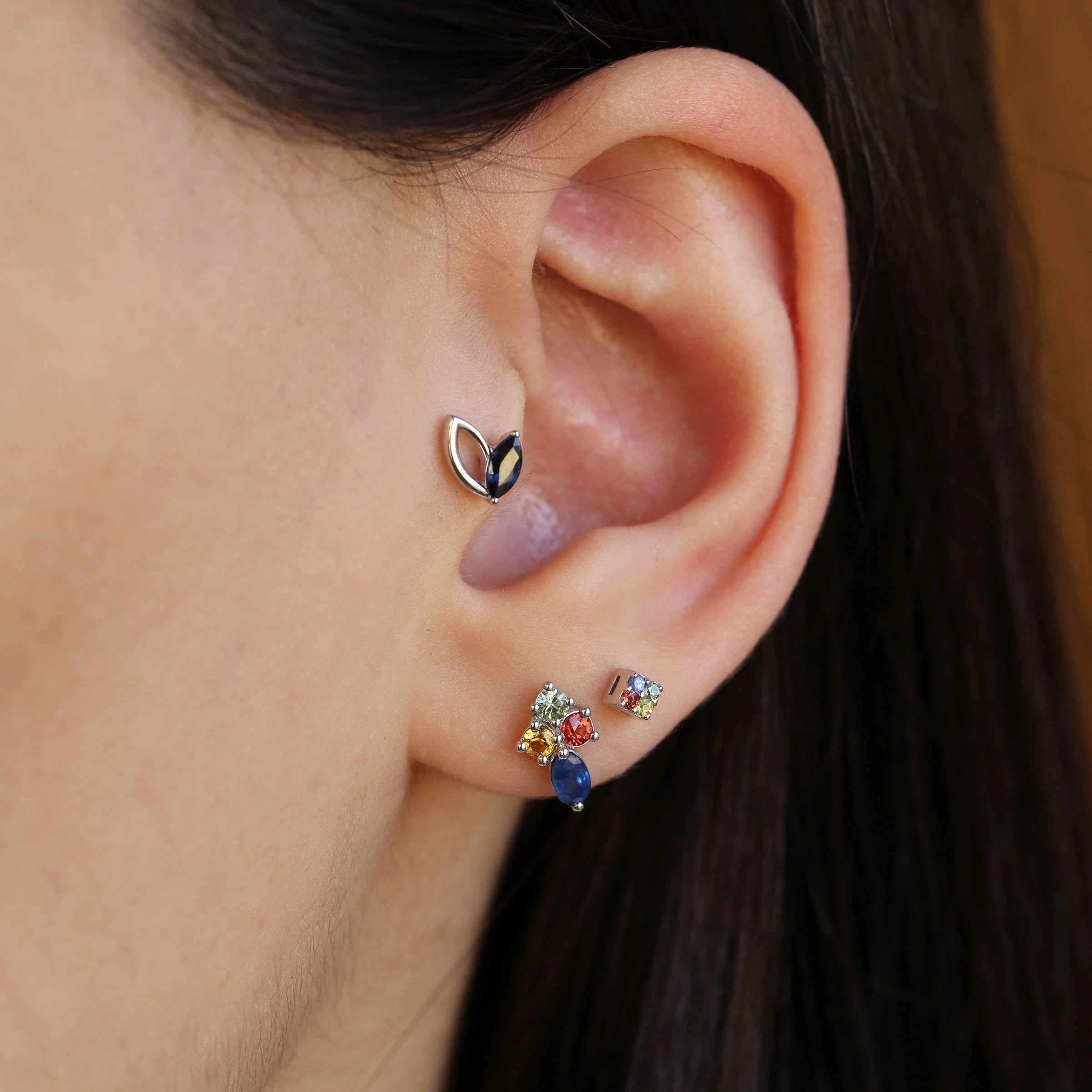 square-0-06-ct-multicolor-safir-tasli-beyaz-altin-tek-kupe-172652.jpg