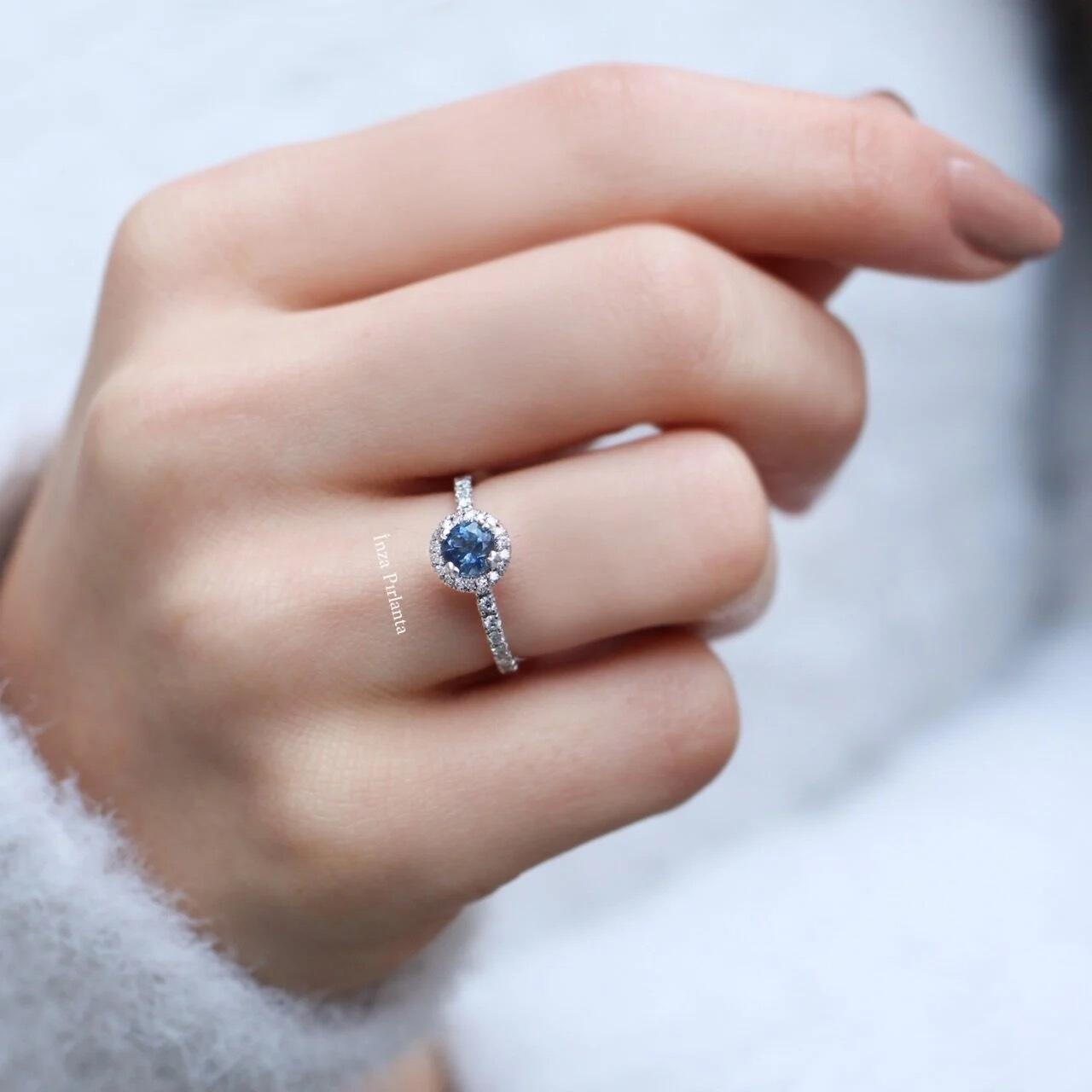 Tasarım Aquamarine & Tektaş Pırlanta Yüzük