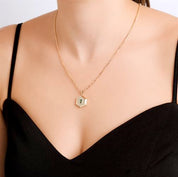 Taşlı Altıgen Kolye