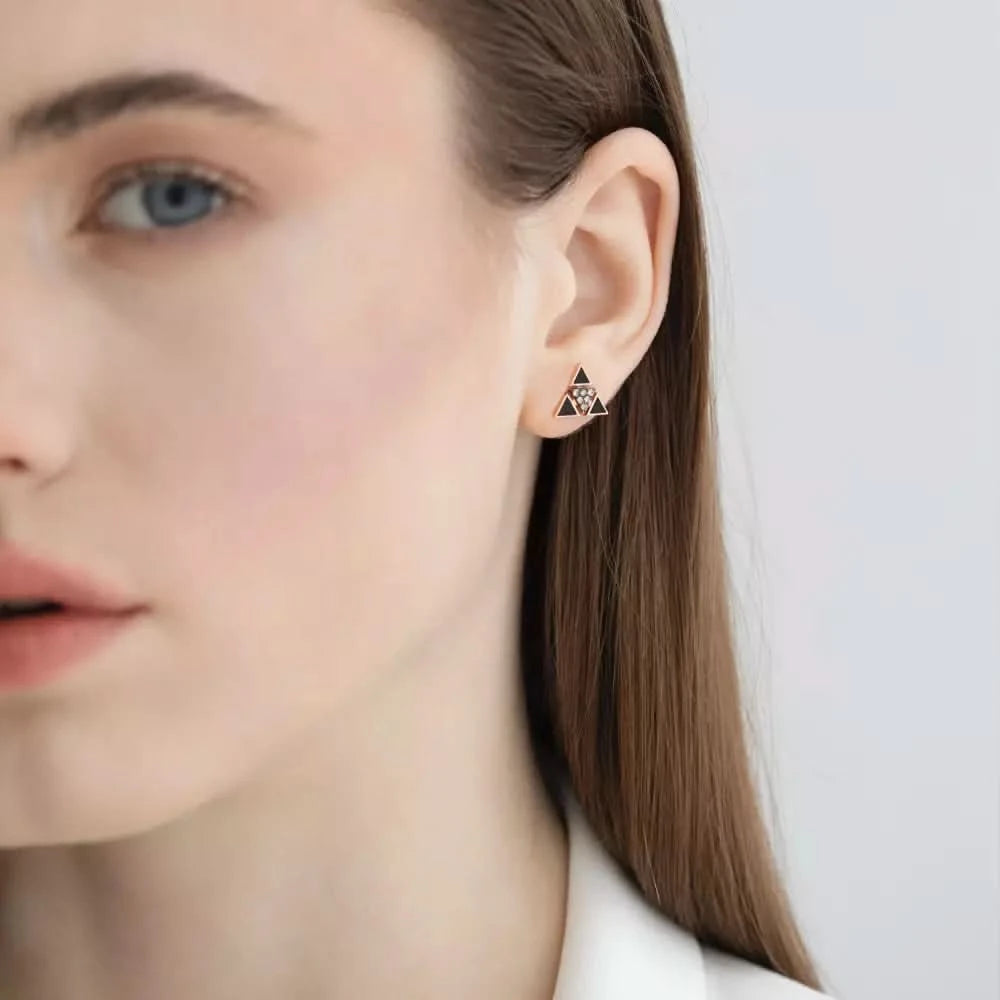 Trigon Brown Pırlanta Taşlı ve Siyah Mineli Rose Altın Küpe