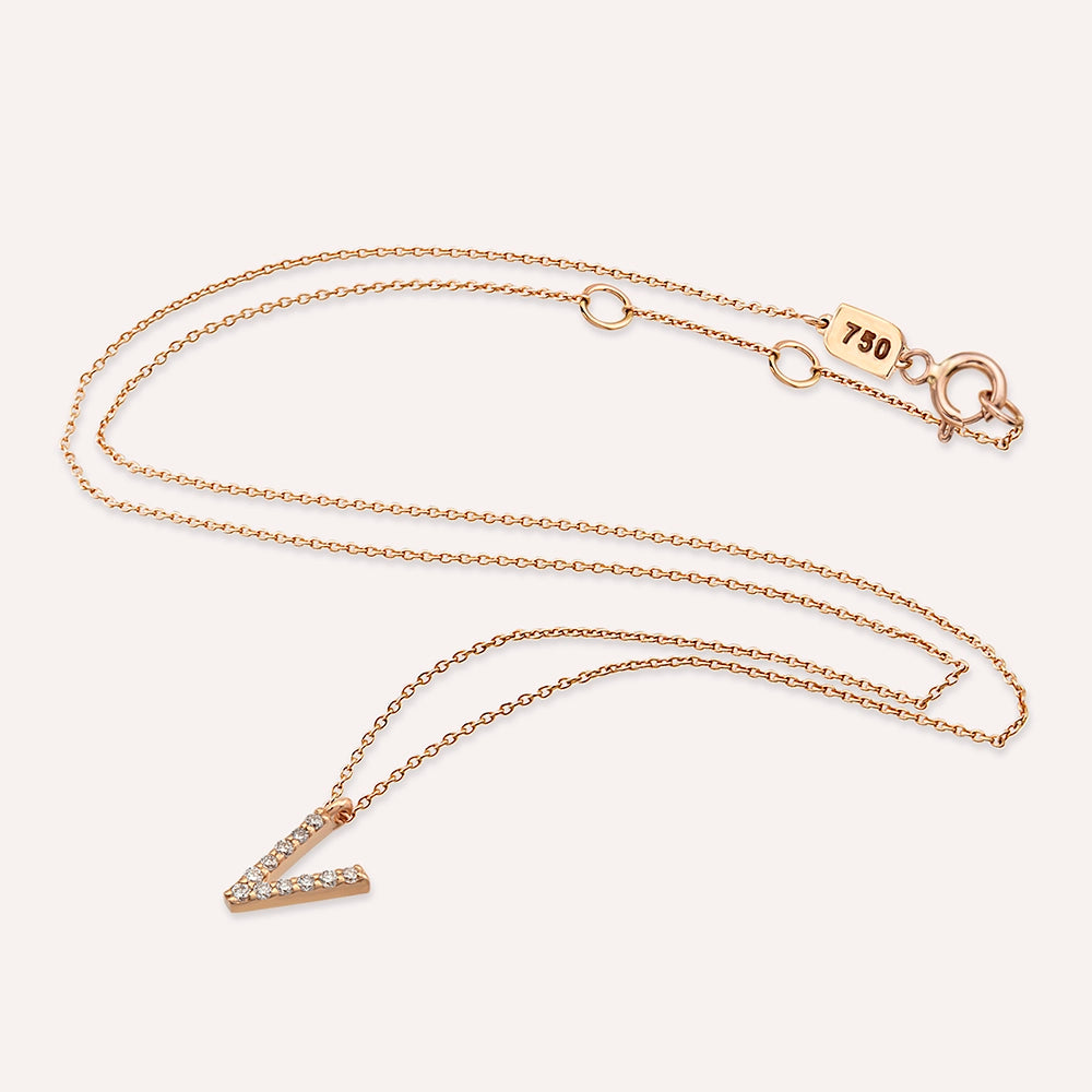 V Harf 0.08 CT Pırlanta Taşlı Rose Altın Kolye