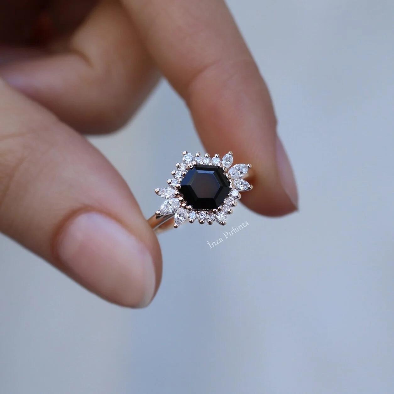 Vintage Altıgen Spinel & Pırlanta Yüzük