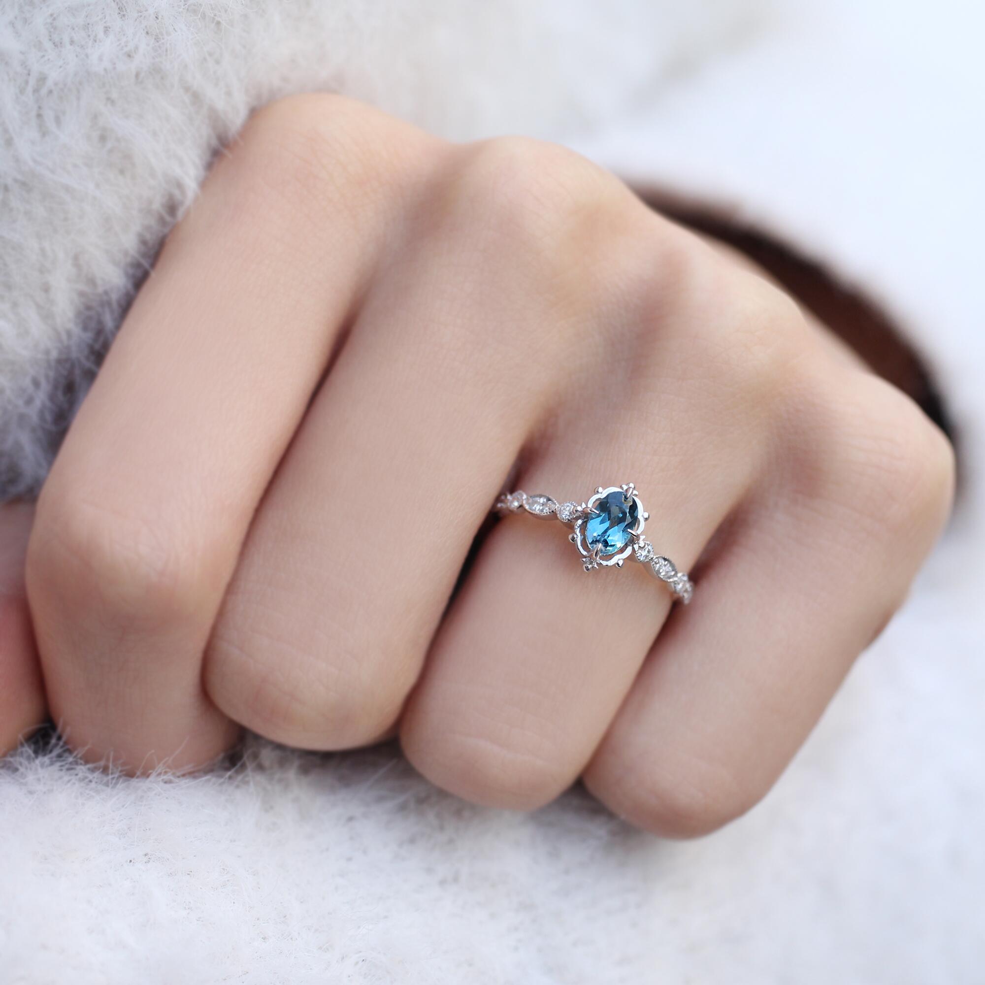 Vintage Aria London Blue & Pırlanta Yüzük