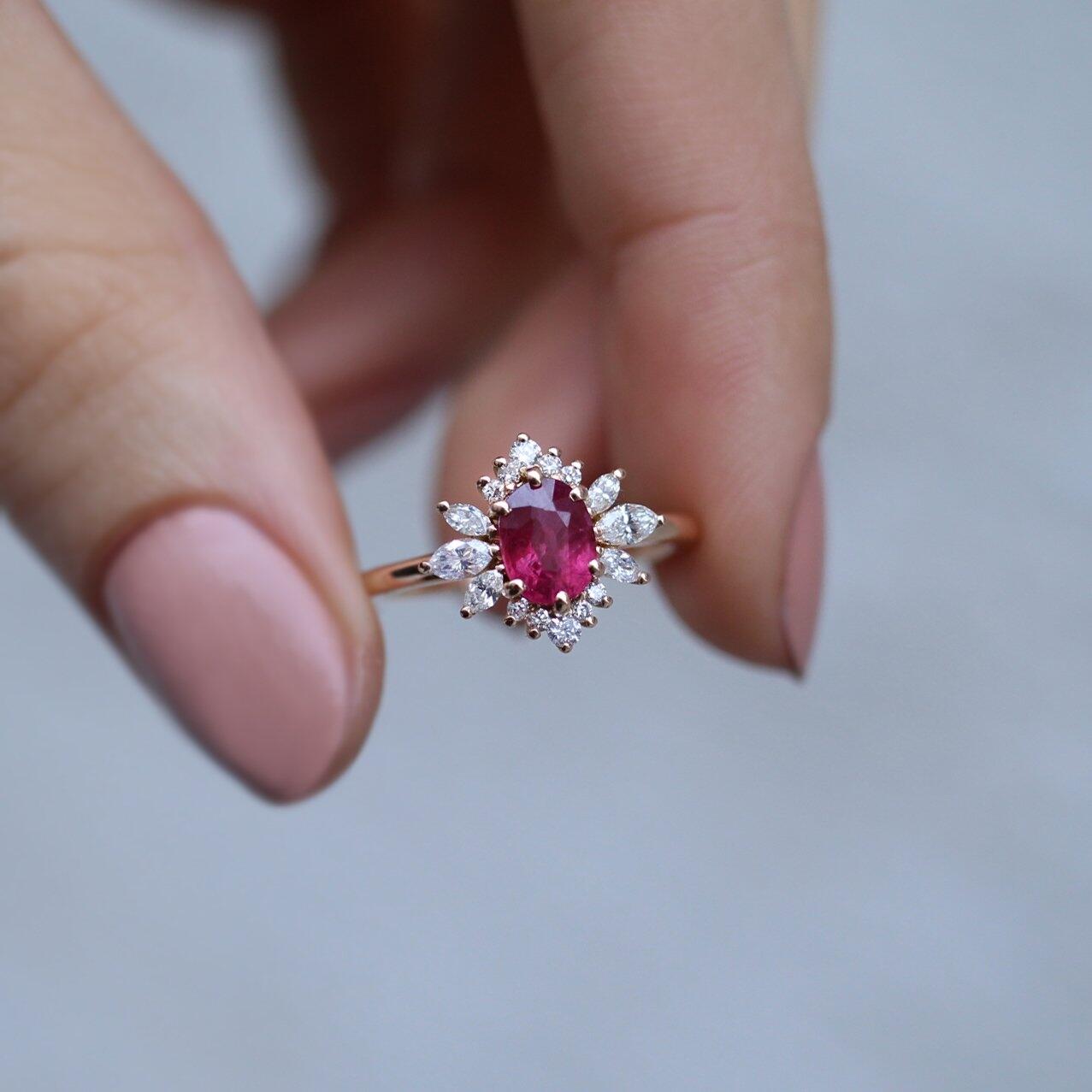 Vintage Artemis Yakut & Pırlanta Yüzük