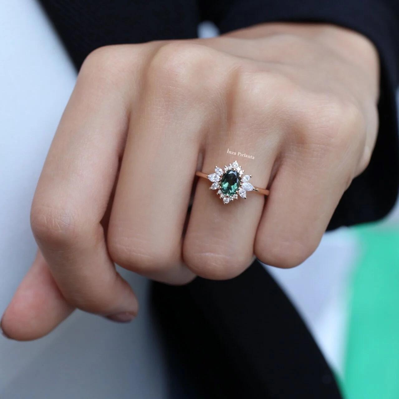 Vintage Artemis Yeşil Turmalin & Pırlanta Yüzük