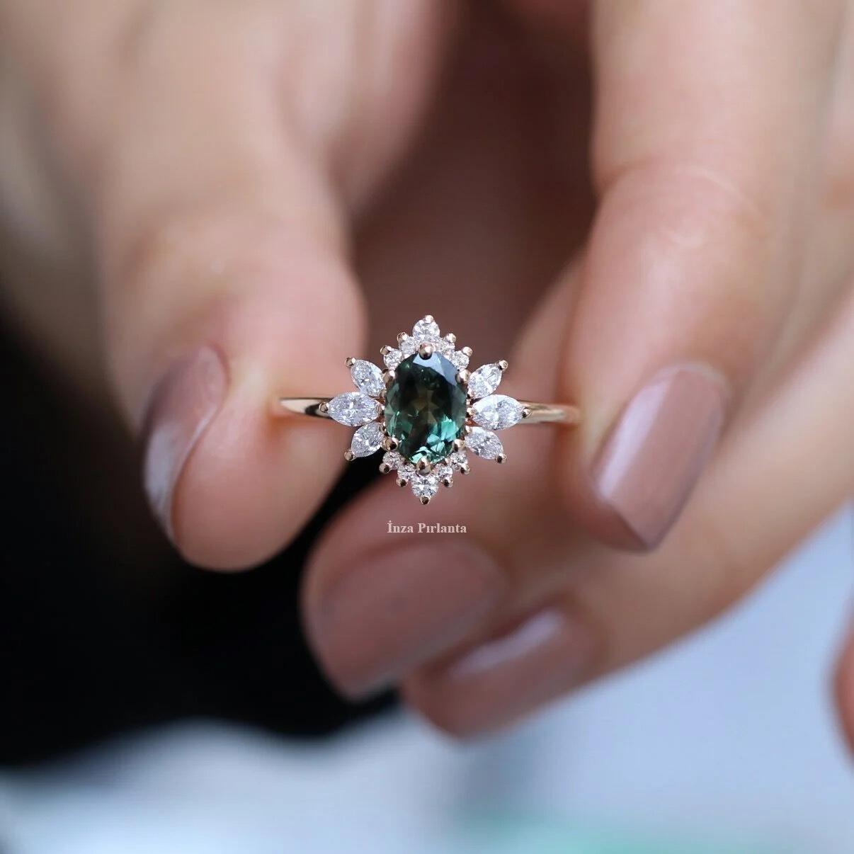 Vintage Artemis Yeşil Turmalin & Pırlanta Yüzük