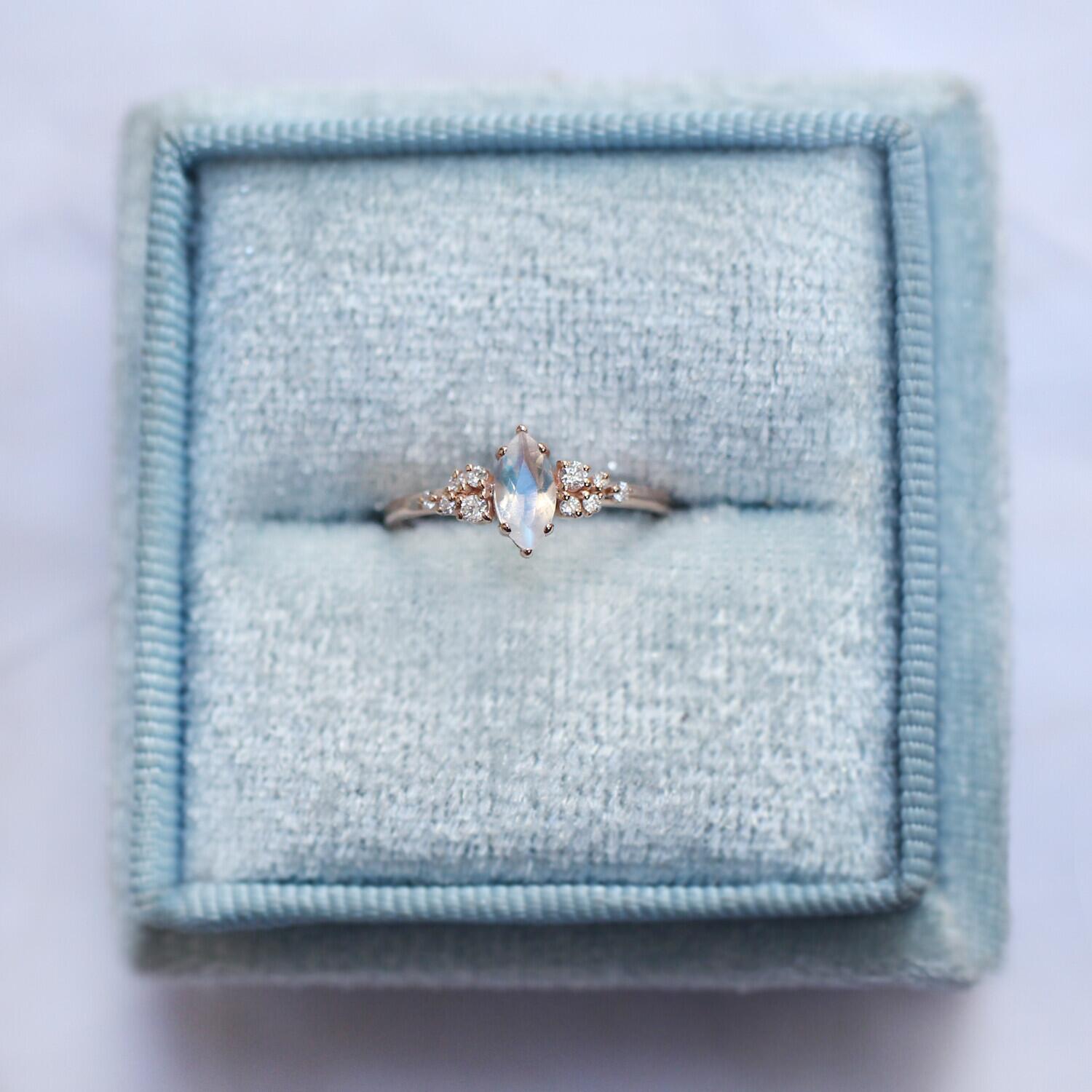 Vintage Asimetri Markiz Aytaşı & Pırlanta Yüzük