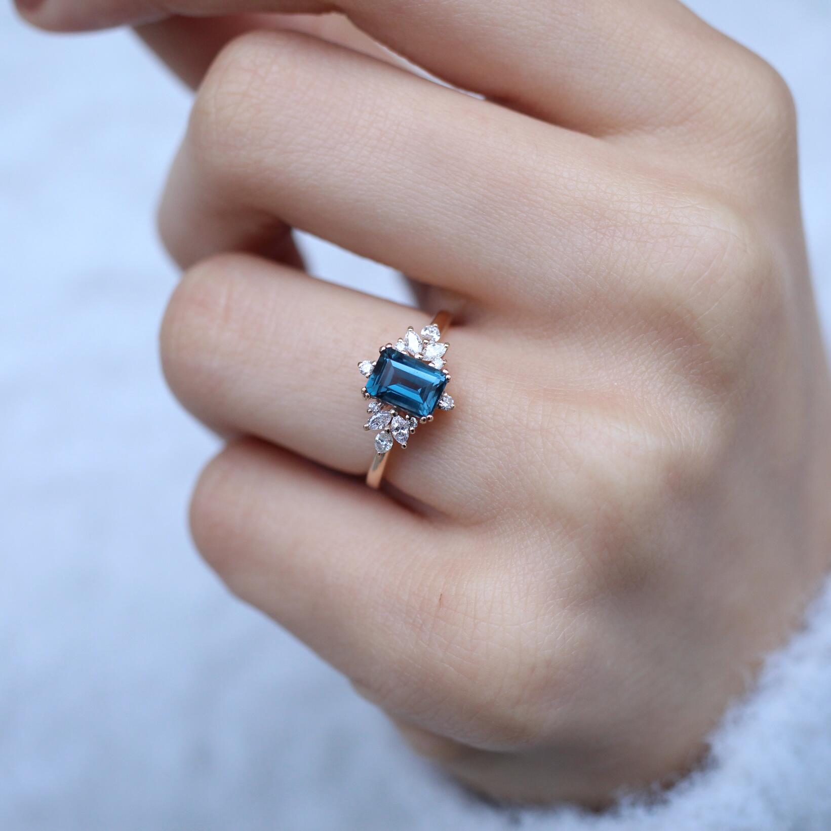 Vintage Flora London Blue & Pırlanta Yüzük