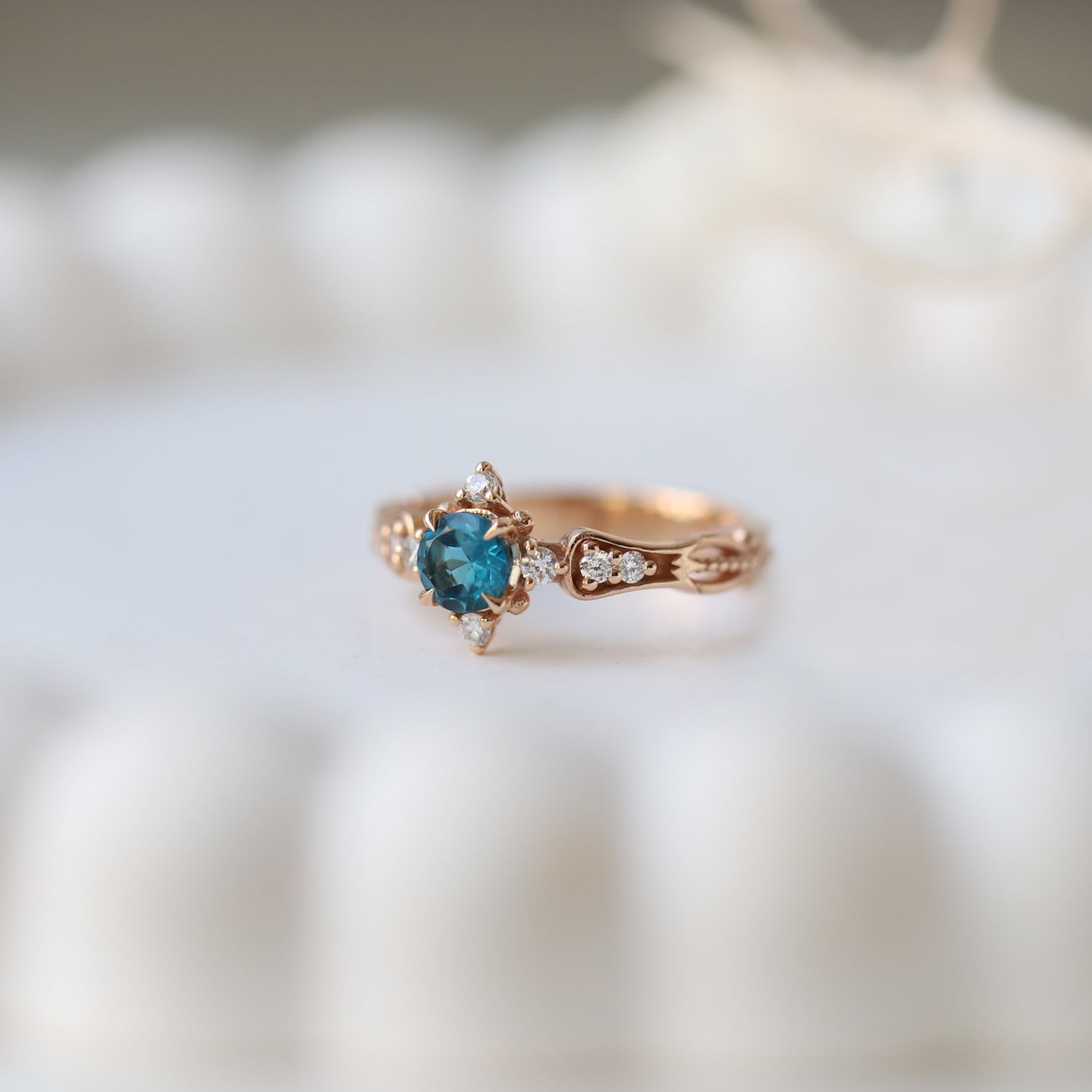 Vintage Florence London Blue & Pırlanta Yüzük