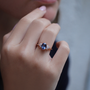 Vintage Lotus Blue Topaz & Pırlanta Yüzük