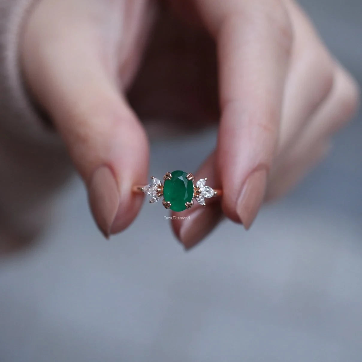 Vintage Lotus Zümrüt & Pırlanta Yüzük