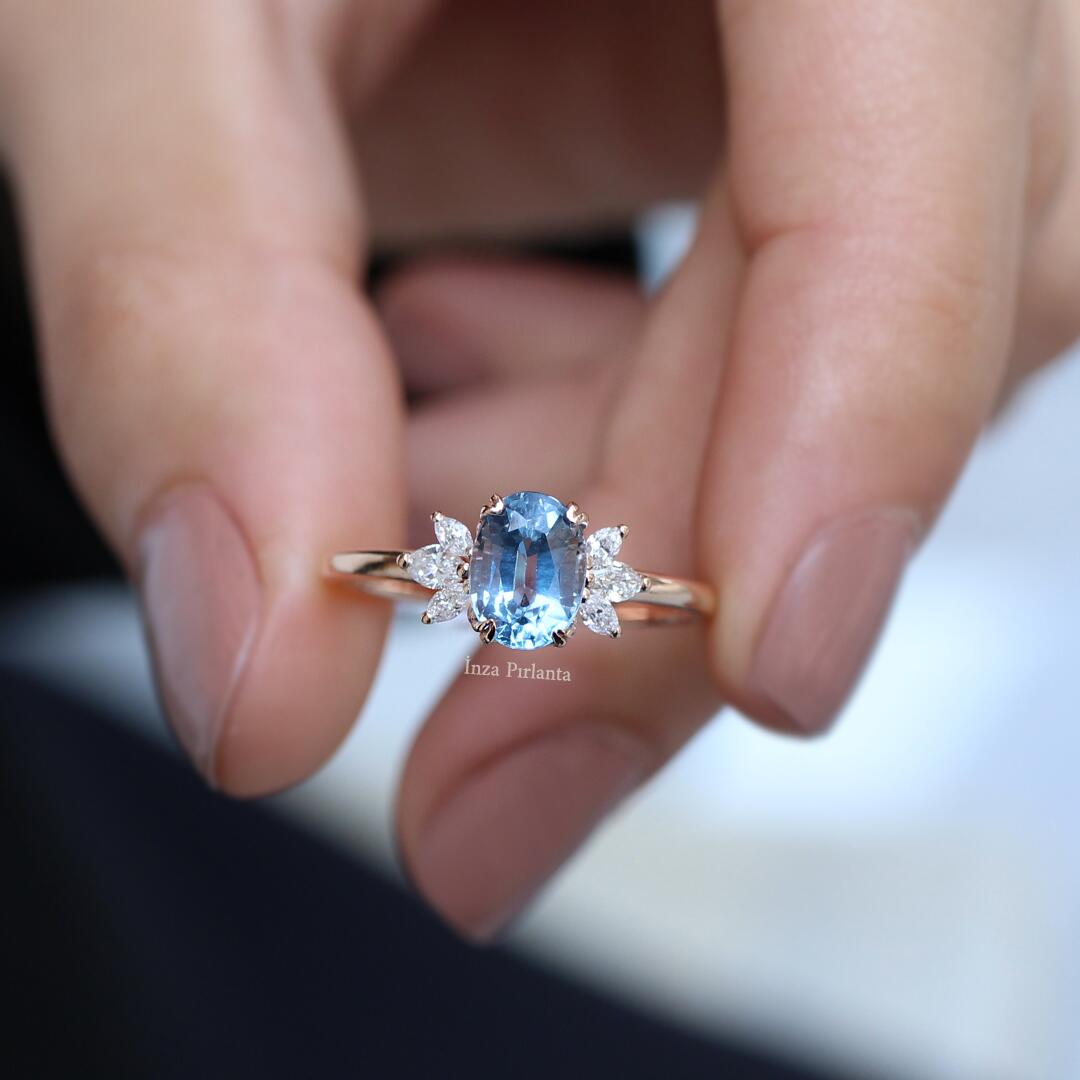 Vintage Mini Lotus Blue Topaz & Pırlanta Yüzük