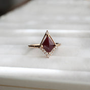 Vintage Özel Tasarım Yakut & Pırlanta Yüzük