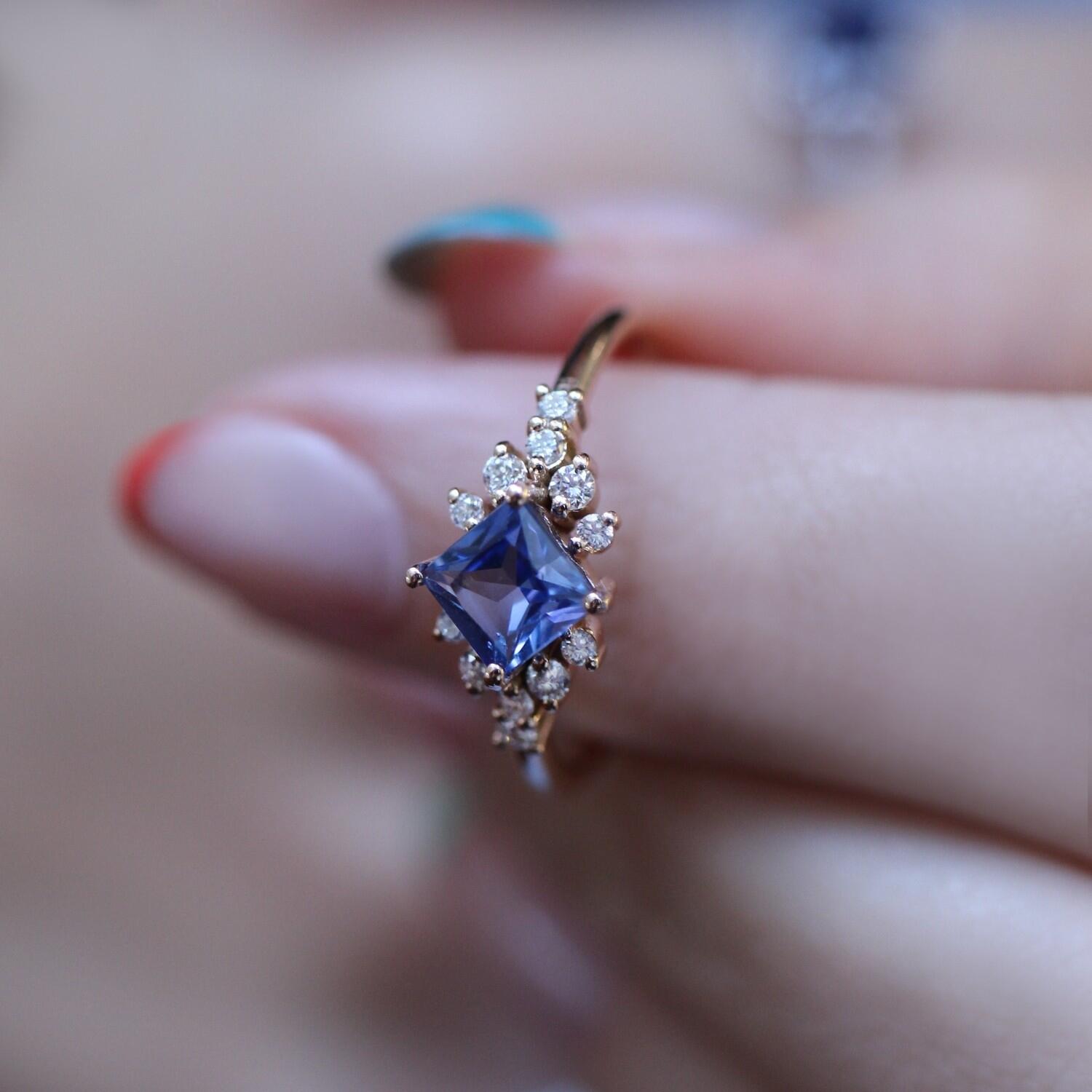 Vintage Prenses Blue Topaz & Pırlanta Yüzük