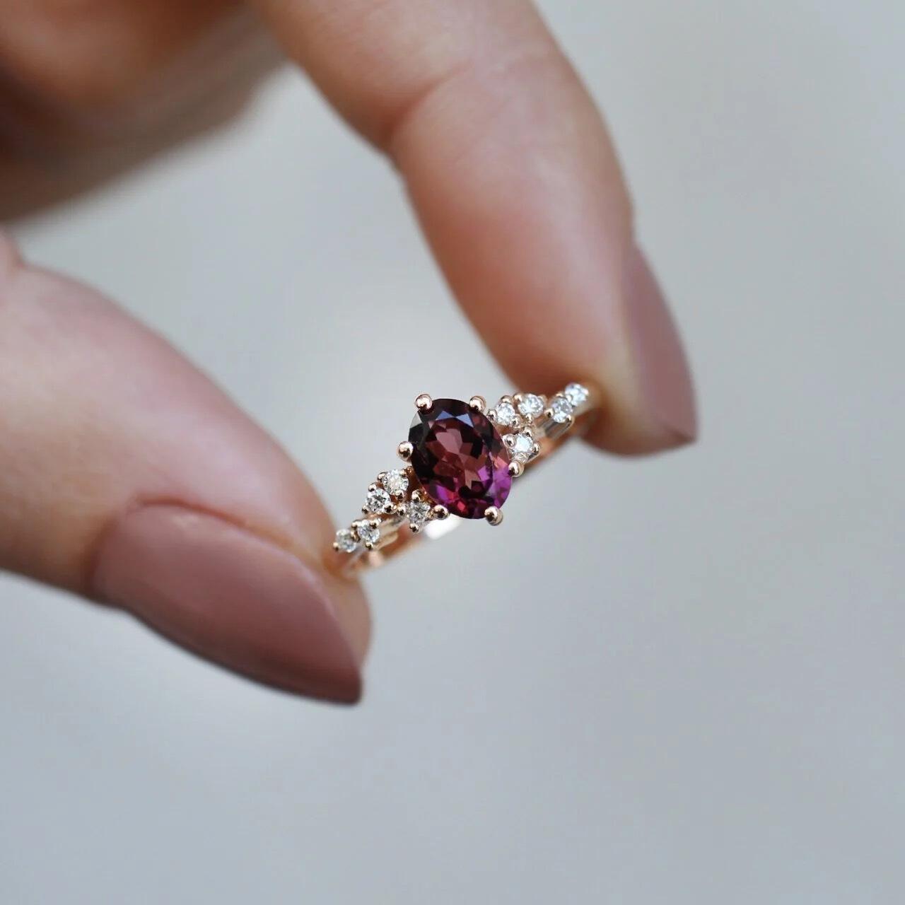 Vintage Tasarım Asimetri Pırlanta & Turmalin Yüzük