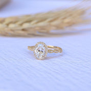 Vintage Tasarım Beyaz Topaz & Pırlanta Yüzük