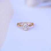 Vintage Tasarım Beyaz Topaz & Pırlanta Yüzük